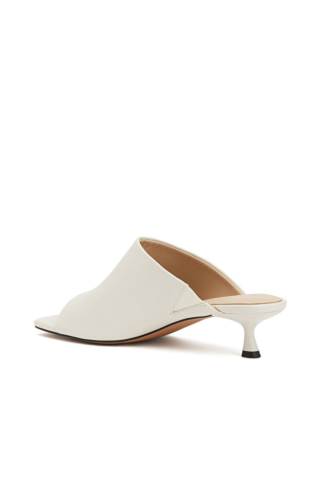 Beyaz Kadın Terlik - 3