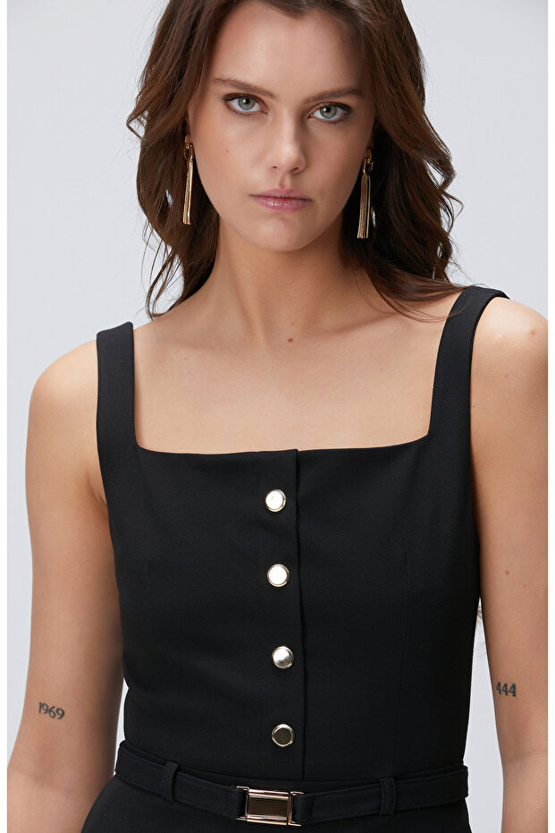 Siyah Aksesuar Detaylı Elbise - 4