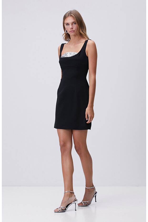 Siyah Taşlı Abiye Elbise - 4