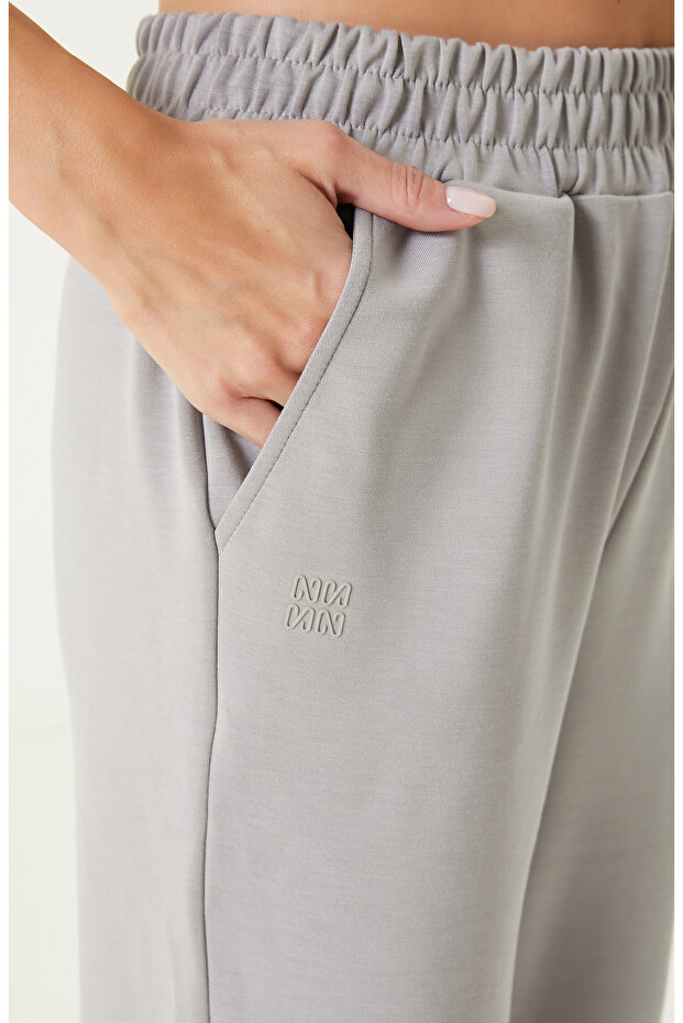 Gri Eşofman Altı - 4