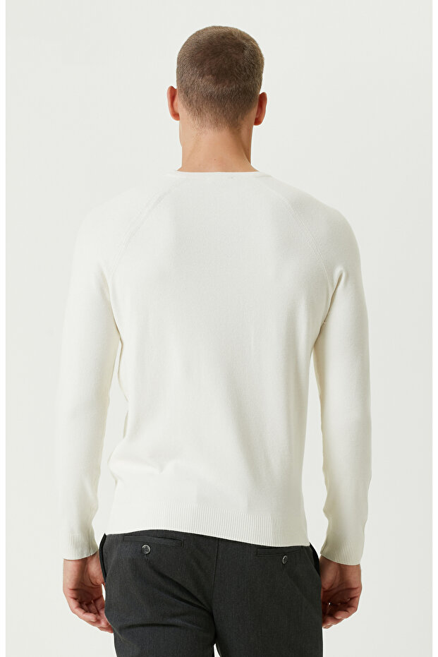 Kırık Beyaz Triko - 5