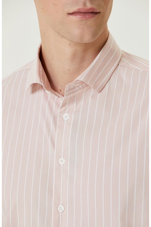 Pembe Çizgi Desenli Gömlek - 6