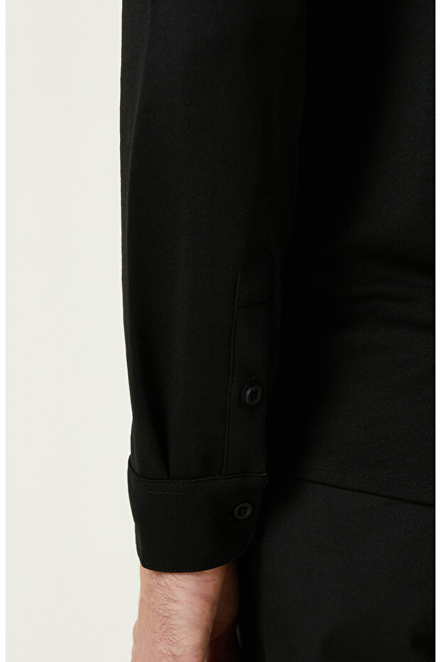 Siyah Gömlek - 8
