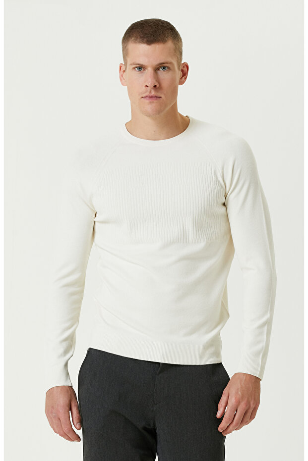 Kırık Beyaz Triko - 4