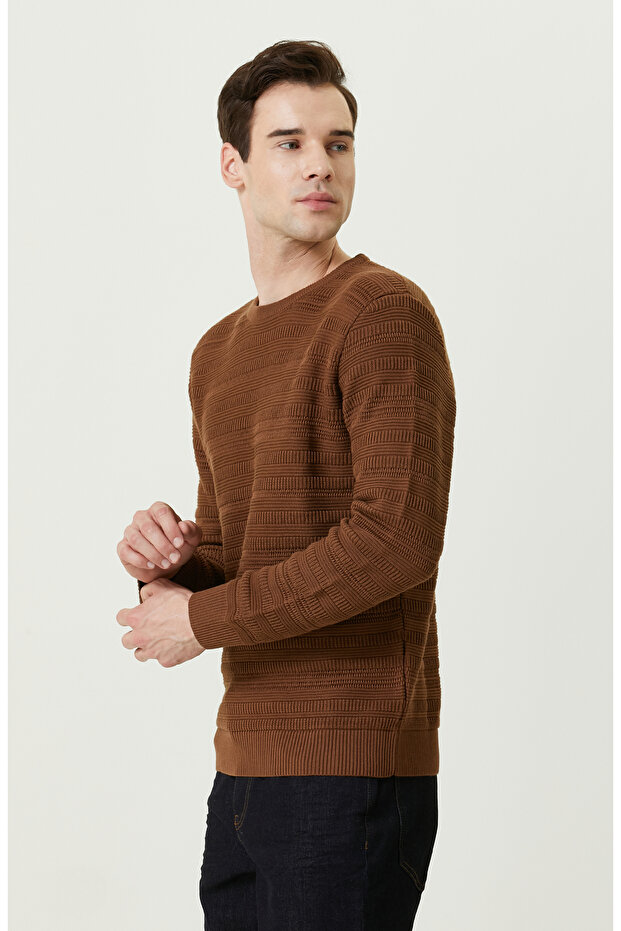 Karamel Desenli Triko Kazak - 3