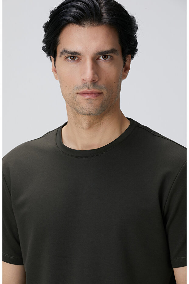 Haki Basic T-shirt - 6