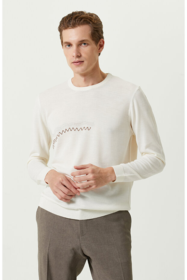 Ekru Nakış Detaylı Kazak - 1