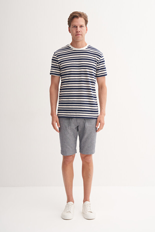 Crew Neck Slim Fit Striped Jacquard T-Shirt