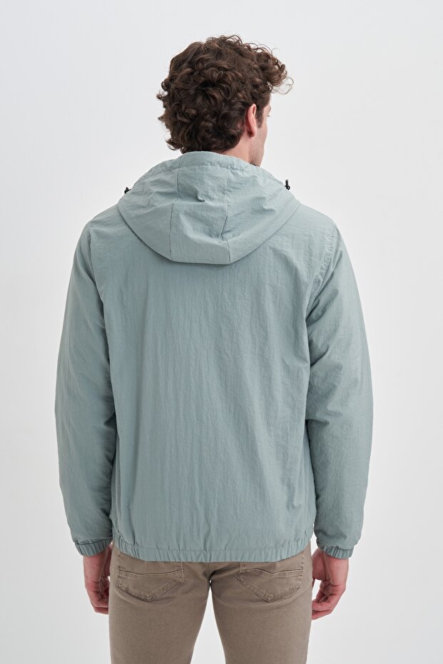 معطف ربيعي من قماش كرينكل الأساسي ذو قصة عادية - 6