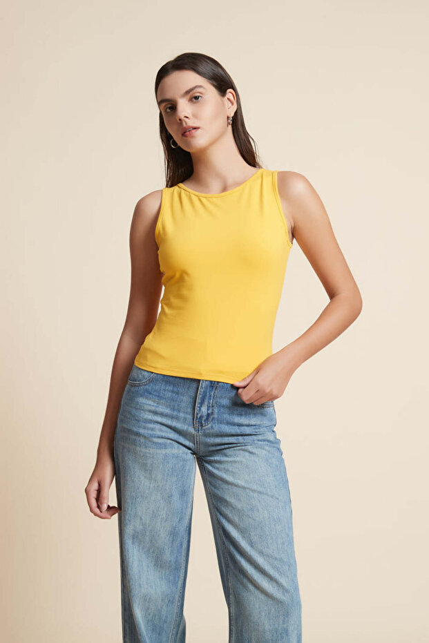 بلوزة سادة بدون أكمام - 2