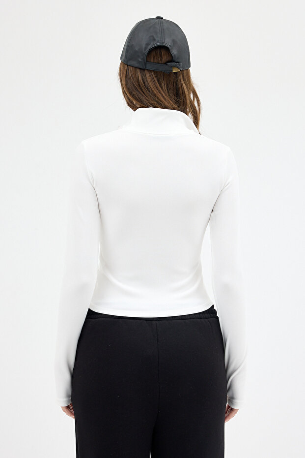 2447 Bluză cu mânecă lungă cu fermoar Ecru - 5