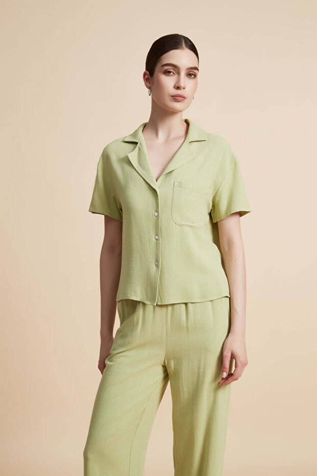 Solid Buttoned Half-Sleeve Top - 2