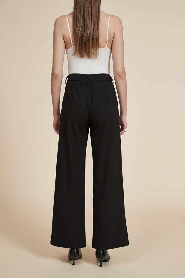 Solid Wide-Leg Pants - 2