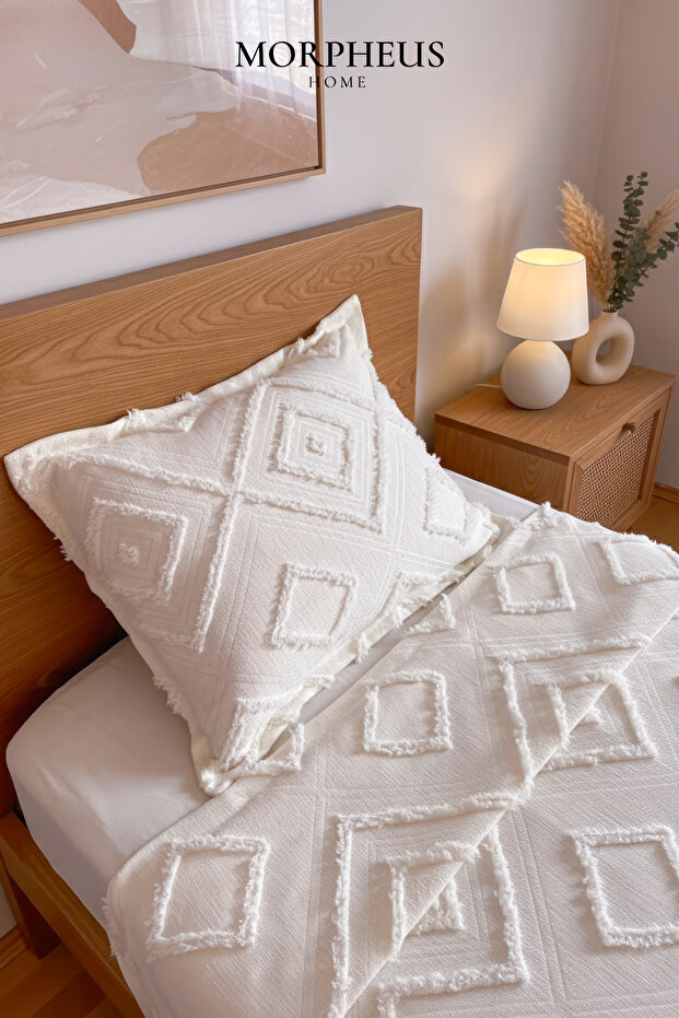 İskandinav Püsküllü Tek Kişilik Yatak Örtüsü Ekru 180 x 250 Tek Yastık - 1