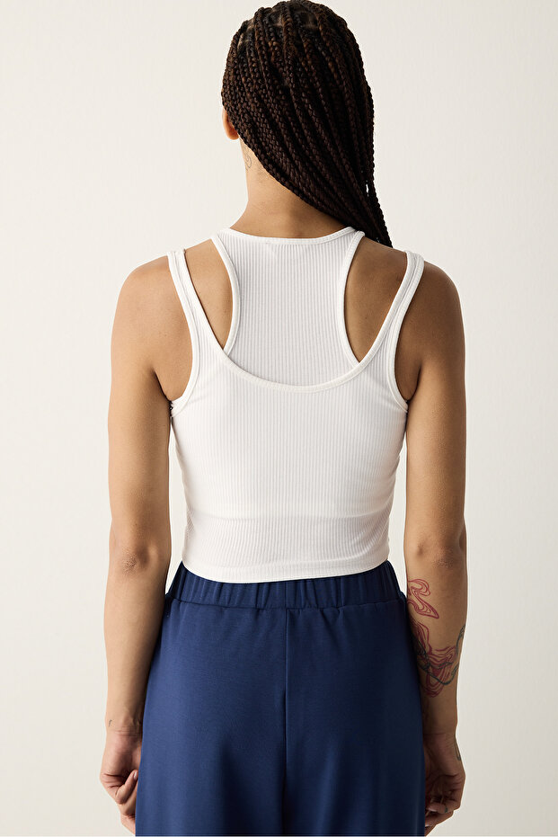 تصميم علوي مضلع باللون الأبيض بطبقة مزدوجة - 5