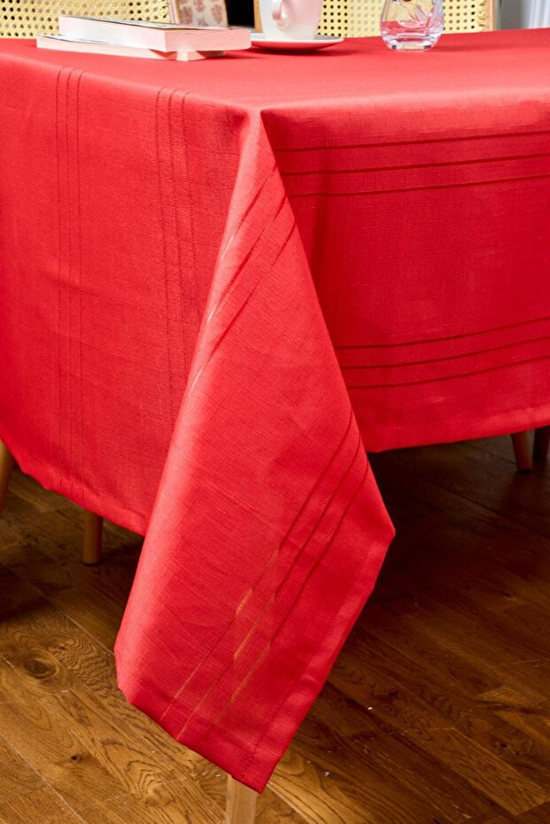 Colber Masa Örtüsü (12 Kişilik) 160x220 - Kırmızı (YILBAŞI ÖZEL MODEL) - 6