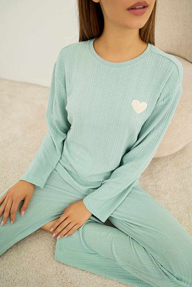 yeşil Kalp nakışlı Fitilli Yumuşak Tuşe Örme Pijama Takım - 1