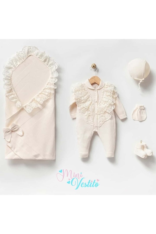 Diana V-Neck Layered Lace Knitwear Set of 5
