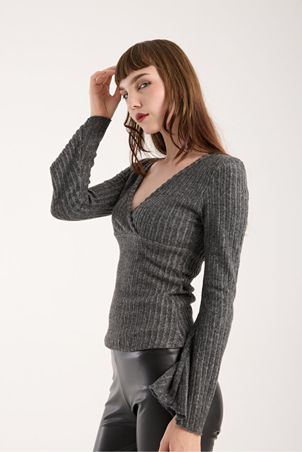 Füme Anvelop Yaka İspanyol Kol Triko Bluz - 5