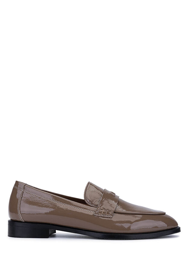 Women's Genuine Leather Mink Patent Leather Loafers