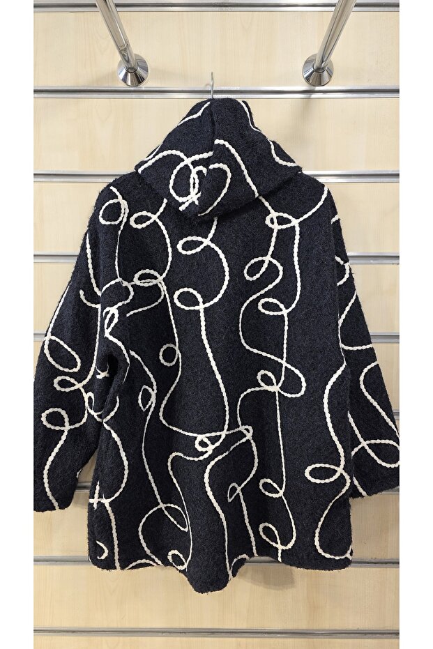 Felt Coat Raffia Pattern - 6