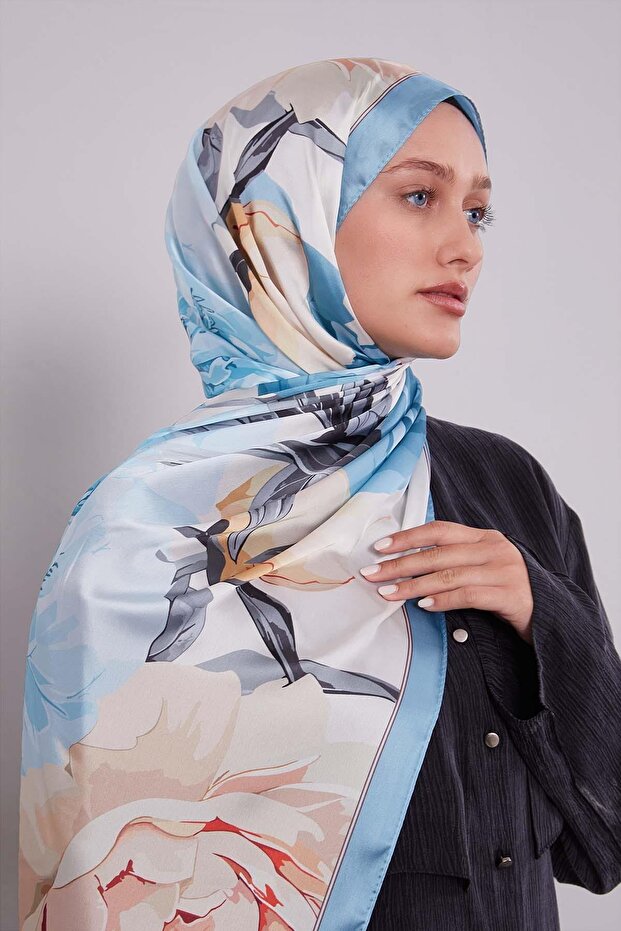 Turquoise Lotus Pattern Indian Silk Shawl