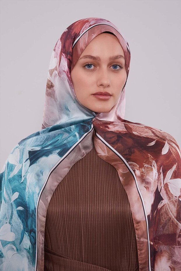 Coffee Mixed Leaf Pattern Indian Silk Shawl - 3