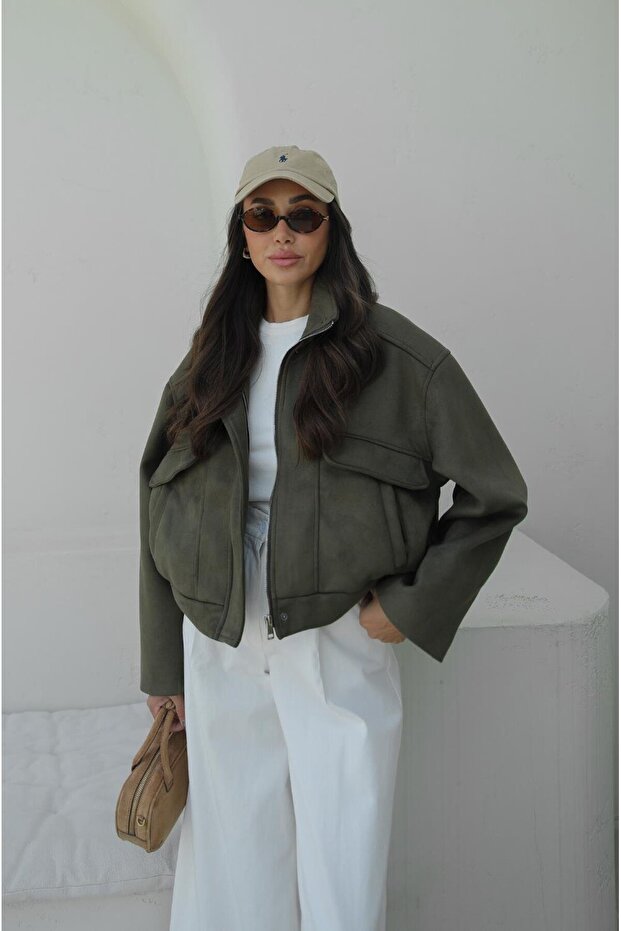 Khaki semišová bunda s kapsami - 1