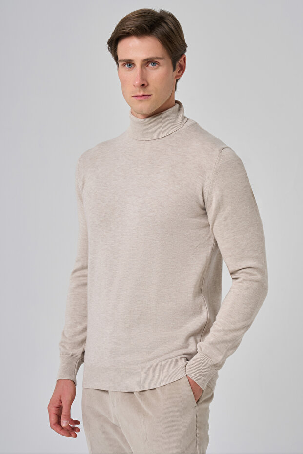 Erkek Bej Basic Balıkçı Yaka Dynamic Fit Rahat Kesim Triko - 1