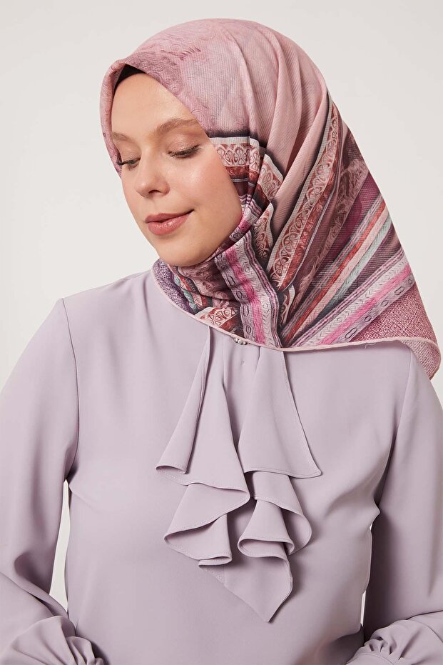 وشاح قطني بنمط شريط وردي - 4