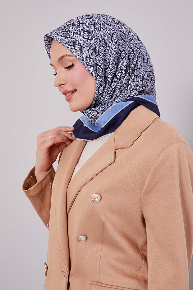 Navy Blue Puzzle Pattern Soft Scarf - 3