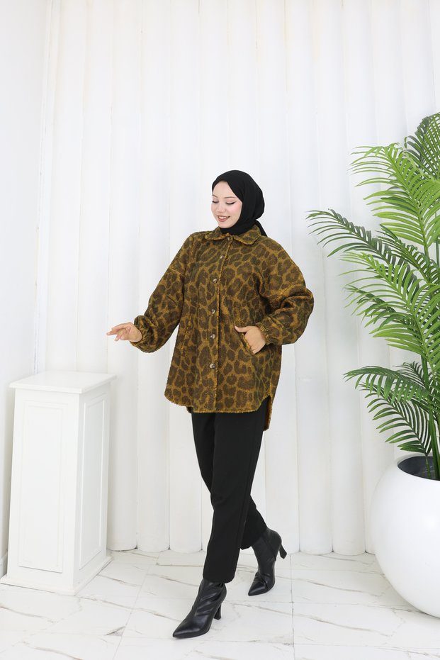 Pon Pon Bucket Fabric Standard Size Shirt Jacket