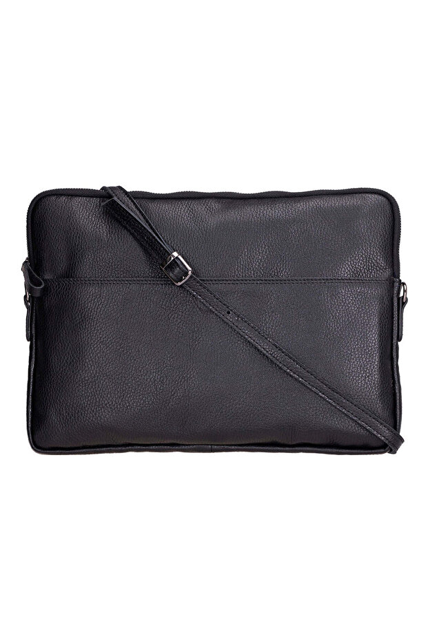 Bloomsleeve Leeds 16” Obsidian Black Genuine Leather Laptop & Tablet Sleeve