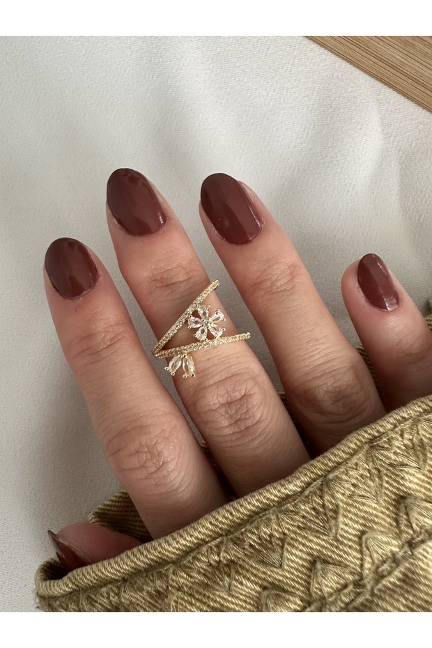 خاتم البرسيم الذهبي المرصع بالأحجار - 1