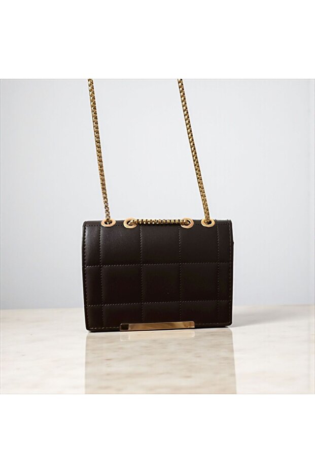 Quilted Shoulder Women's Bag with Gold Chain