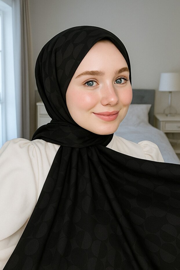 Modern Patterned Salon - 1