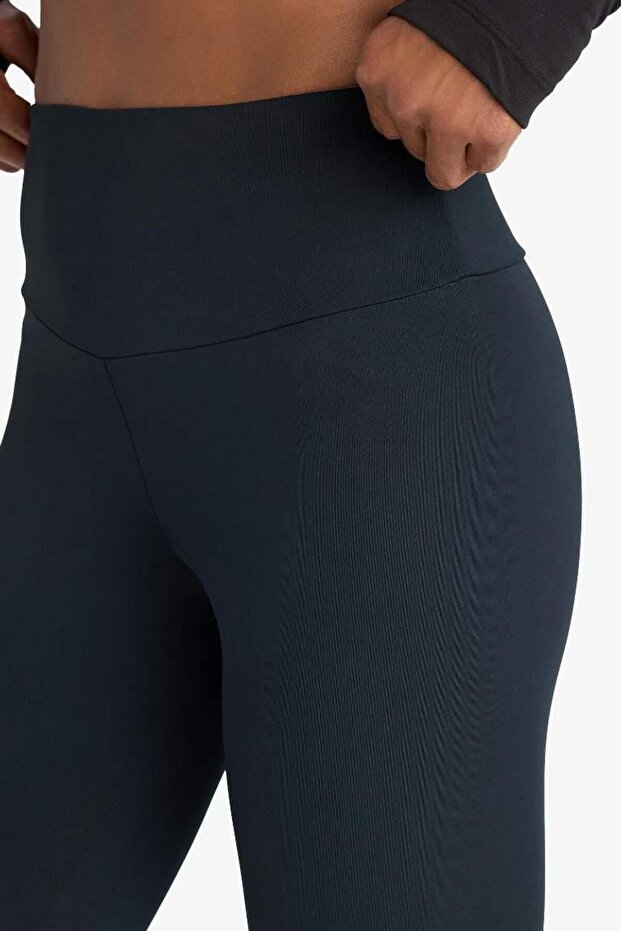 DeFactoFit Toparlayıcı Yüksek Bel Esnek Kumaş Basic Sporcu Tayt (25 AU) - 5