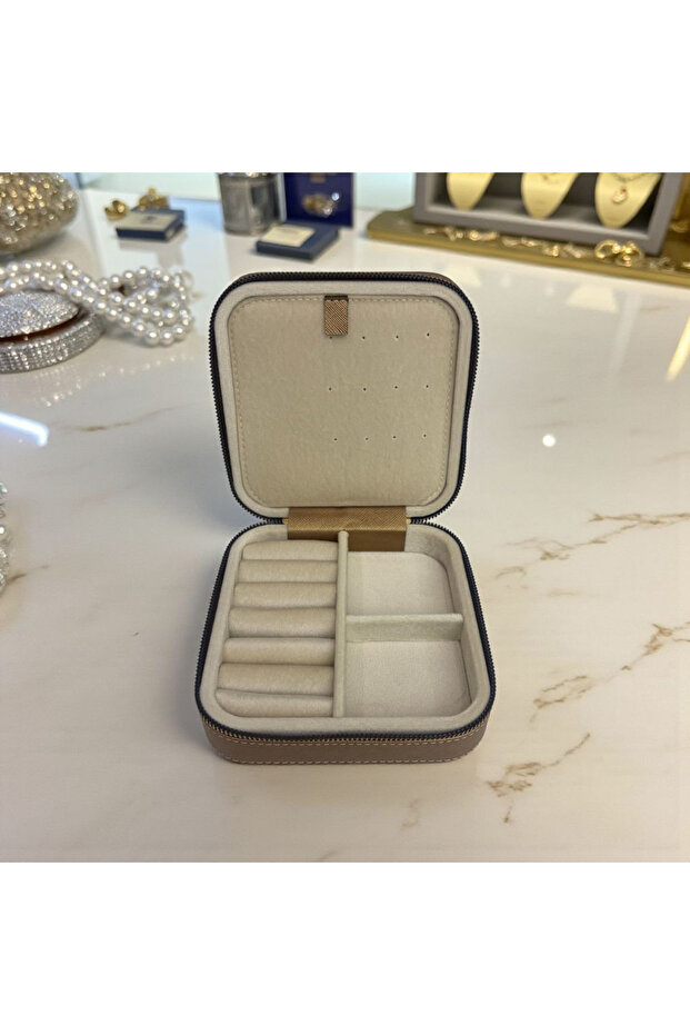 Medium Size (15×15) Organizer Jewelry Storage Box Travel Jewelry Bag Leather Wooden Case