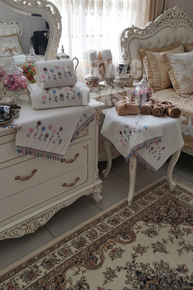 6-Piece Embroidered Towel Set | Tasseled 6-Piece Towel Set 50X90Cm