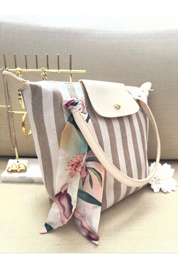 French Model Bag - 1