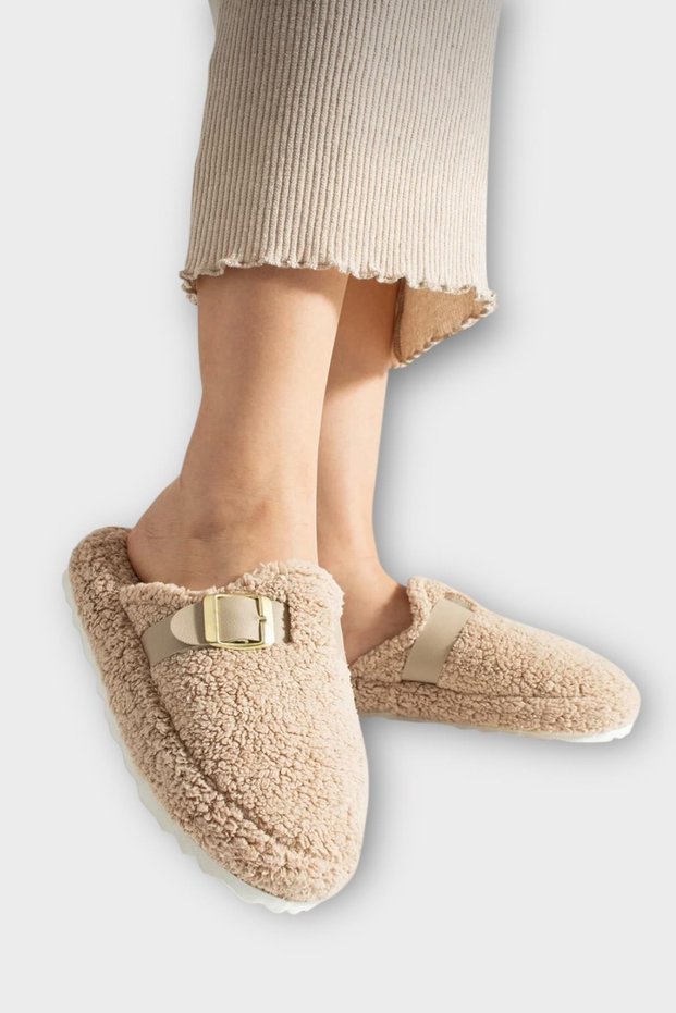 Fluffy, Doesn'T Make Noise, Eva Sole Buckle Women's House Slippers Beige