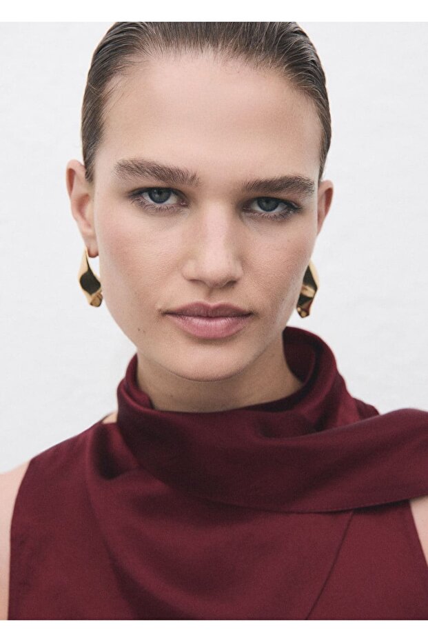 Saten fularlı bluz - 5