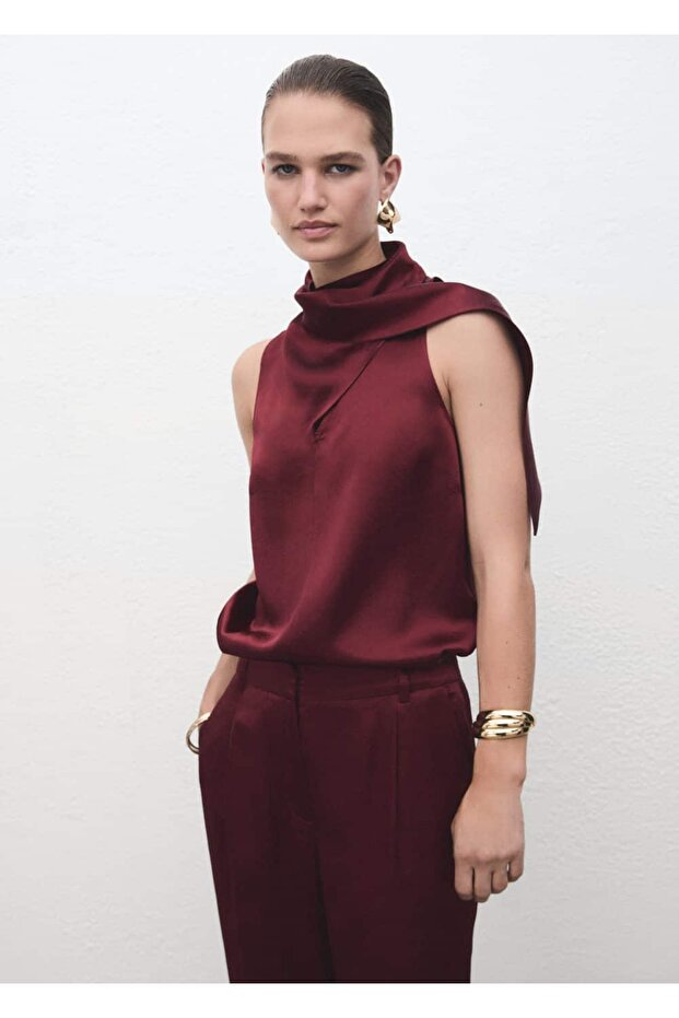 Saten fularlı bluz - 1