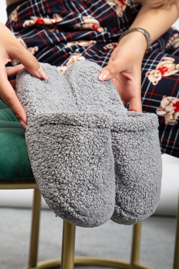 Women's Plush Wool Fabric Silent Sole Lightweight Soft House Slippers