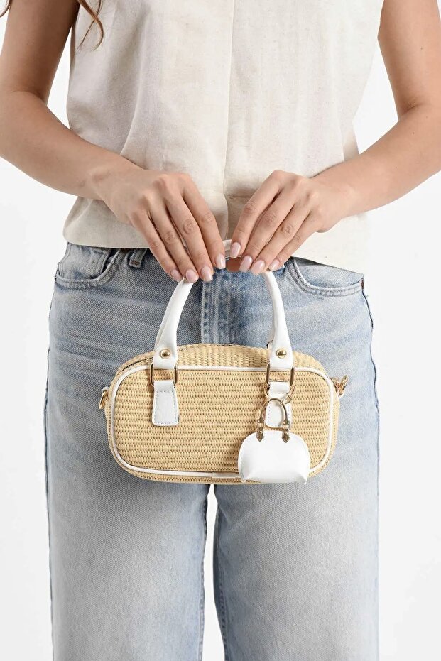 White Straw Women's Hand and Shoulder Bag
