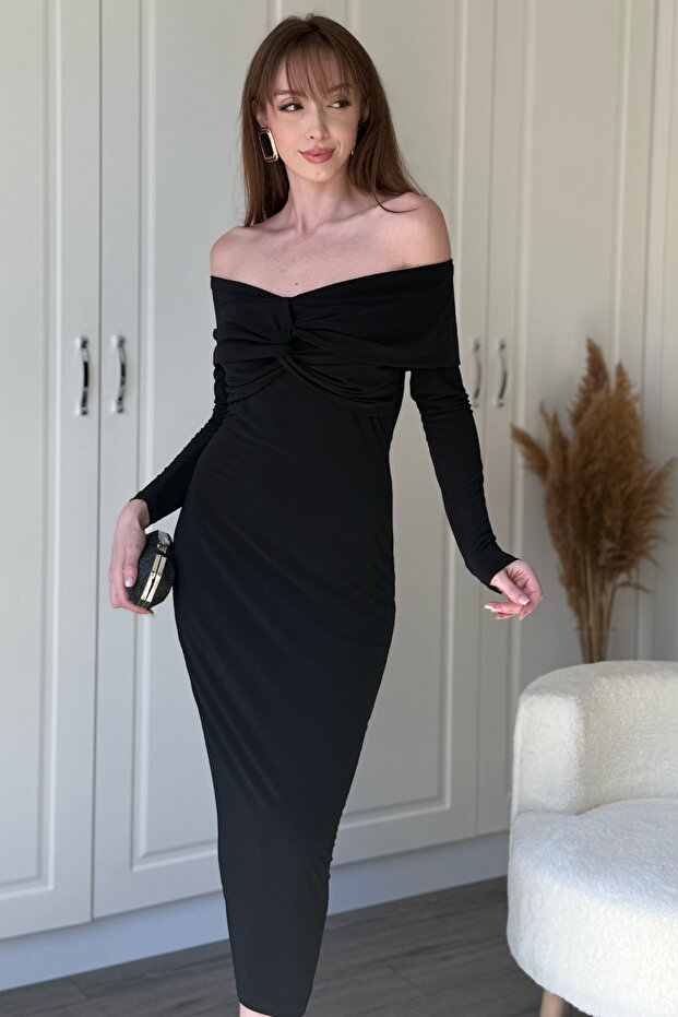 Body-Hugging Midi Black Dress with Shoulder Detail