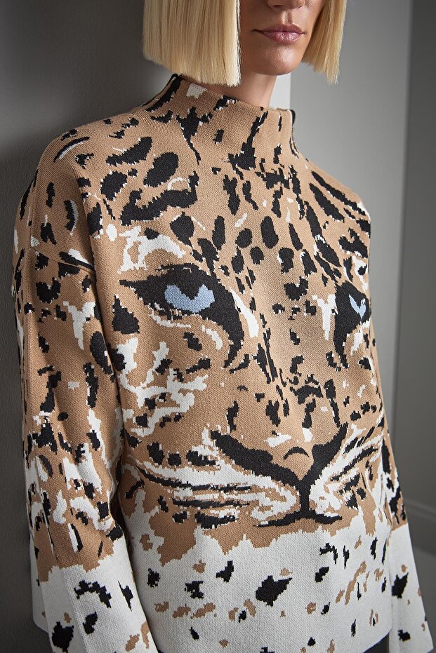 High Neck Lion Patterned Multi Knit Sweater - 4