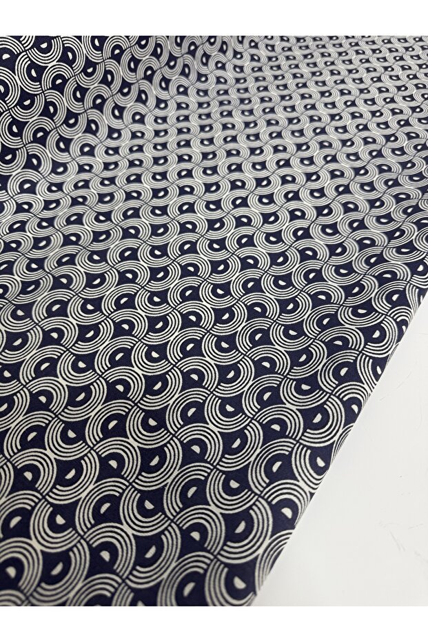 100% Cotton Patterned Poplin Fabric | Height: 160cm
