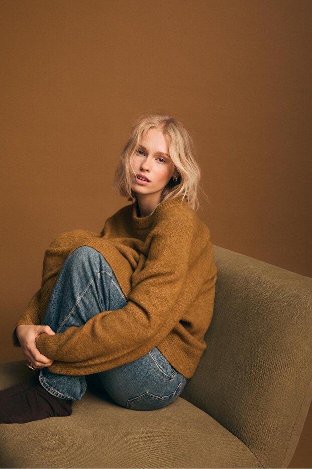 Yumuşak dokulu triko kazak - 2