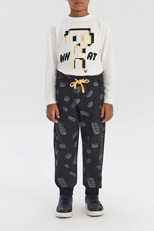 بنطال رياضي منقوش للأولاد - 3